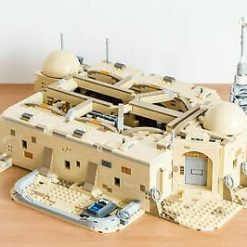 Star Wars Mandalorian Mos Eisley Cantina 75290 MOC Tatooine 3187Pcs Blocks UCS Kids Toy 60016 T5290 A19078 Star Wars Mandalorian Mos Eisley Cantina 75290 MOC Tatooine 3187Pcs Blocks UCS Kids Toy 60016 T5290 A19078 - Image 2