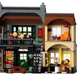 Harry Potter Diagon Alley 75978 Magic Castle 5500Pcs Building Blocks Bricks Kids Toy 20007 70071 99911 Harry Potter Diagon Alley 75978 Magic Castle 5500Pcs Building Blocks Bricks Kids Toy 20007 70071 99911 - Image 5