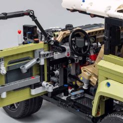 Land Rover Defender Technic 42110 Creator Off Road SUV Defender Race Car 2668Pcs Building Blocks Kids Land Rover Defender Technic 42110 Creator Off Road SUV Defender Race Car 2668Pcs Building Blocks Kids - Image 7