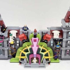 Batman The Joker Manor 70922 DC Justice League Super Hero 3444Pcs Building Blocks Kids Toy Gift 07090 Batman The Joker Manor 70922 DC Justice League Super Hero 3444Pcs Building Blocks Kids Toy Gift 07090 - Image 5