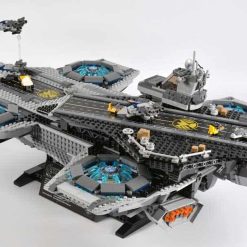 Marvel Avengers SHIELD Helicarrier 76042 Captain America Space Ship UCS 2996Pcs Building Blocks Kids Toy 07043 96070 68000 Marvel Avengers SHIELD Helicarrier 76042 Captain America Space Ship UCS 2996Pcs Building Blocks Kids Toy 07043 96070 68000 - Image 5