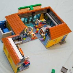 The Simpsons Kwik-E-Mart 71016 Ideas Creator Expert Series 2218Pcs Modular Building Blocks Kids Toy T1016 16004 X19044 63444 The Simpsons Kwik-E-Mart 71016 Ideas Creator Expert Series 2218Pcs Modular Building Blocks Kids Toy T1016 16004 X19044 63444 - Image 4