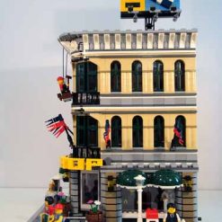 Grand Emporium 10211 City Street View Ideas Creator Expert Series 2380Pcs Modular Building Blocks Kids Toy 15005 84005 A2102 180061 Grand Emporium 10211 City Street View Ideas Creator Expert Series 2380Pcs Modular Building Blocks Kids Toy 15005 84005 A2102 180061 - Image 2