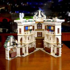 Harry Potter Gringotts Bank 032101 MORK MOC Diagon Alley With Dragon 4185Pcs Building Blocks Bricks Kids Toy Gifts Harry Potter Gringotts Bank 032101 MORK MOC Diagon Alley With Dragon 4185Pcs Building Blocks Bricks Kids Toy Gifts - Image 2