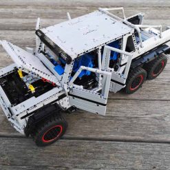 Mould King 13061 Mercedes Benz G700 6x6 Technic Off Road Pick Truck Super Car With Remote Control 3686Pcs Building Blocks Kids Toy Mould King 13061 Mercedes Benz G700 6x6 Technic Off Road Pick Truck Super Car With Remote Control 3686Pcs Building Blocks Kids Toy - Image 3