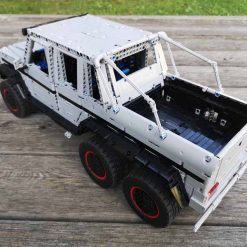 Mould King 13061 Mercedes Benz G700 6x6 Technic Off Road Pick Truck Super Car With Remote Control 3686Pcs Building Blocks Kids Toy Mould King 13061 Mercedes Benz G700 6x6 Technic Off Road Pick Truck Super Car With Remote Control 3686Pcs Building Blocks Kids Toy - Image 7