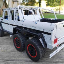 Mould King 13061 Mercedes Benz G700 6x6 Technic Off Road Pick Truck Super Car With Remote Control 3686Pcs Building Blocks Kids Toy Mould King 13061 Mercedes Benz G700 6x6 Technic Off Road Pick Truck Super Car With Remote Control 3686Pcs Building Blocks Kids Toy - Image 4