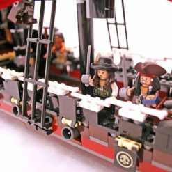 Pirates of the Caribbean Queen Anne's Revenge 4195 Blackbeard Pirate Ship 1097Pcs Building Blocks Bricks Kids Toy 19021 16009 39008 6001 19002 83009 Pirates of the Caribbean Queen Anne's Revenge 4195 Blackbeard Pirate Ship 1097Pcs Building Blocks Bricks Kids Toy 19021 16009 39008 6001 19002 83009 - Image 4