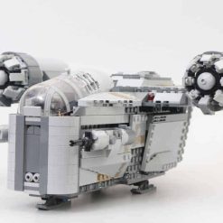 Star Wars Mandalorian Razor Crest 75292 Space Ship 1023Pcs Building Blocks Kids Toy 66016 60017 99906 81071 Star Wars Mandalorian Razor Crest 75292 Space Ship 1023Pcs Building Blocks Kids Toy 66016 60017 99906 81071 - Image 2