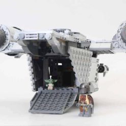 Star Wars Mandalorian Razor Crest 75292 Space Ship 1023Pcs Building Blocks Kids Toy 66016 60017 99906 81071 Star Wars Mandalorian Razor Crest 75292 Space Ship 1023Pcs Building Blocks Kids Toy 66016 60017 99906 81071 - Image 5