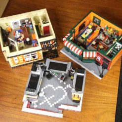 Jiestar 89106 Friends Central Perk Big Bang Theory Apartment TV Show Ideas Creator 4294Pcs Modular Building Blocks Kids Toy Jiestar 89106 Friends Central Perk Big Bang Theory Apartment TV Show Ideas Creator 4294Pcs Modular Building Blocks Kids Toy - Image 2