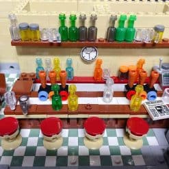 Queen's Bar Music Club Jiestar 89110 Bricktoria City Street View Ideas Creator Expert Series 3656Pcs Modular Building Blocks Kids Toy Gift JIESTAR 89110 Bricktoria Queens Bar Music Club Ideas Creator Series Street View modular Building Blocks Kids Toys