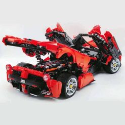 CaDa C61505 Ferrari Laferrari 1:8 Super Racing Car Static Version 4739Pcs Building Blocks Kids Toy CaDa C61505 Ferrari Laferrari 1:8 Super Racing Car Static Version Building Blocks Kids Toy