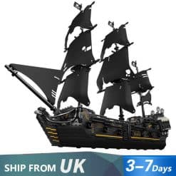 Mould King 13111Pirates of the Caribbean Black Pearl Pirate Ship Building Blocks