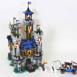 Reobrix 66006 Golden Lion Castle Medieval European Architecture 2722Pcs Modular Building Blocks Bricks Kids Toy Reobrix 66006 Golden Lion Castle Medieval European Architecture Modular Building Blocks Bricks