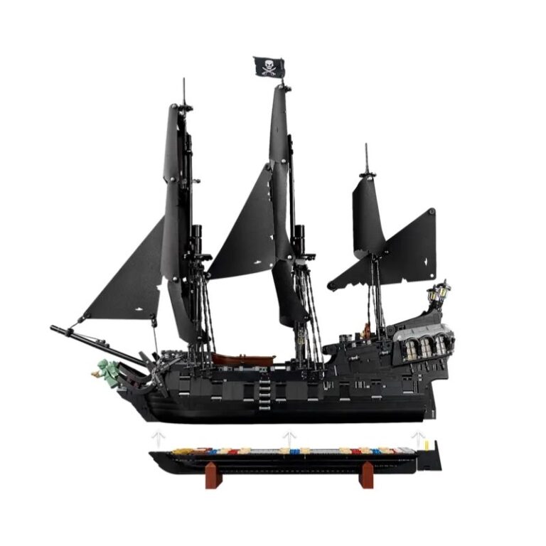The Black Pearl Captain Jack Sparrow's Pirate Ship 10365