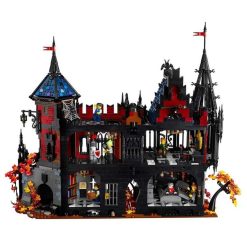 Adventure in Transylvania 910049 Count Dracula Designer Series 4056Pcs Building Blocks Kids Toy Adventure in Transylvania 910049