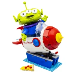 Alien with Pizza Planet Rocket Ride 43307 Disney 714Pcs Building Blocks Kids Toy Alien with Pizza Planet Rocket Ride 43307 Disney