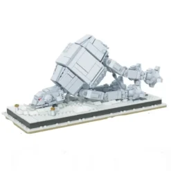 MX M903 A Fallen Giant Mech in the Valley Star Wars